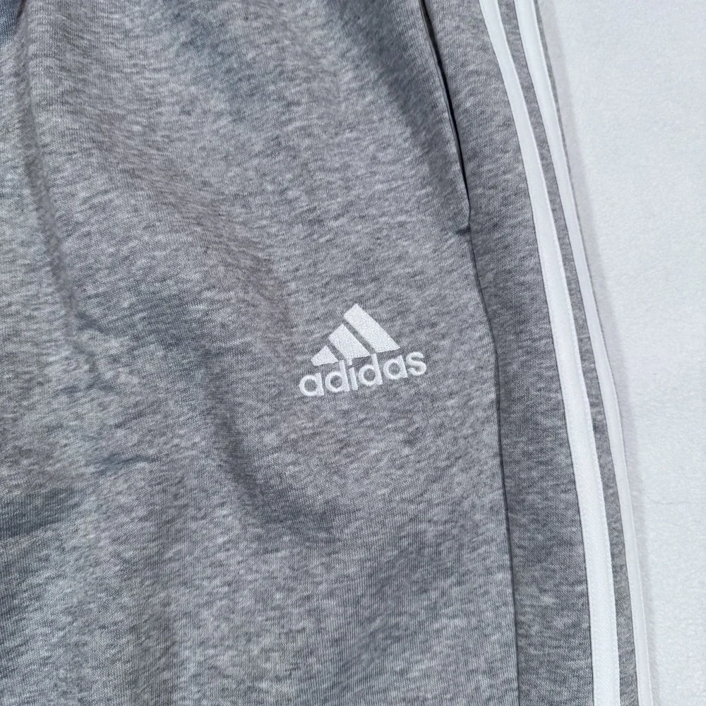 Adidas Essentials Pants Mens Large Medium Regular Fit Three Stripes‎ Workout